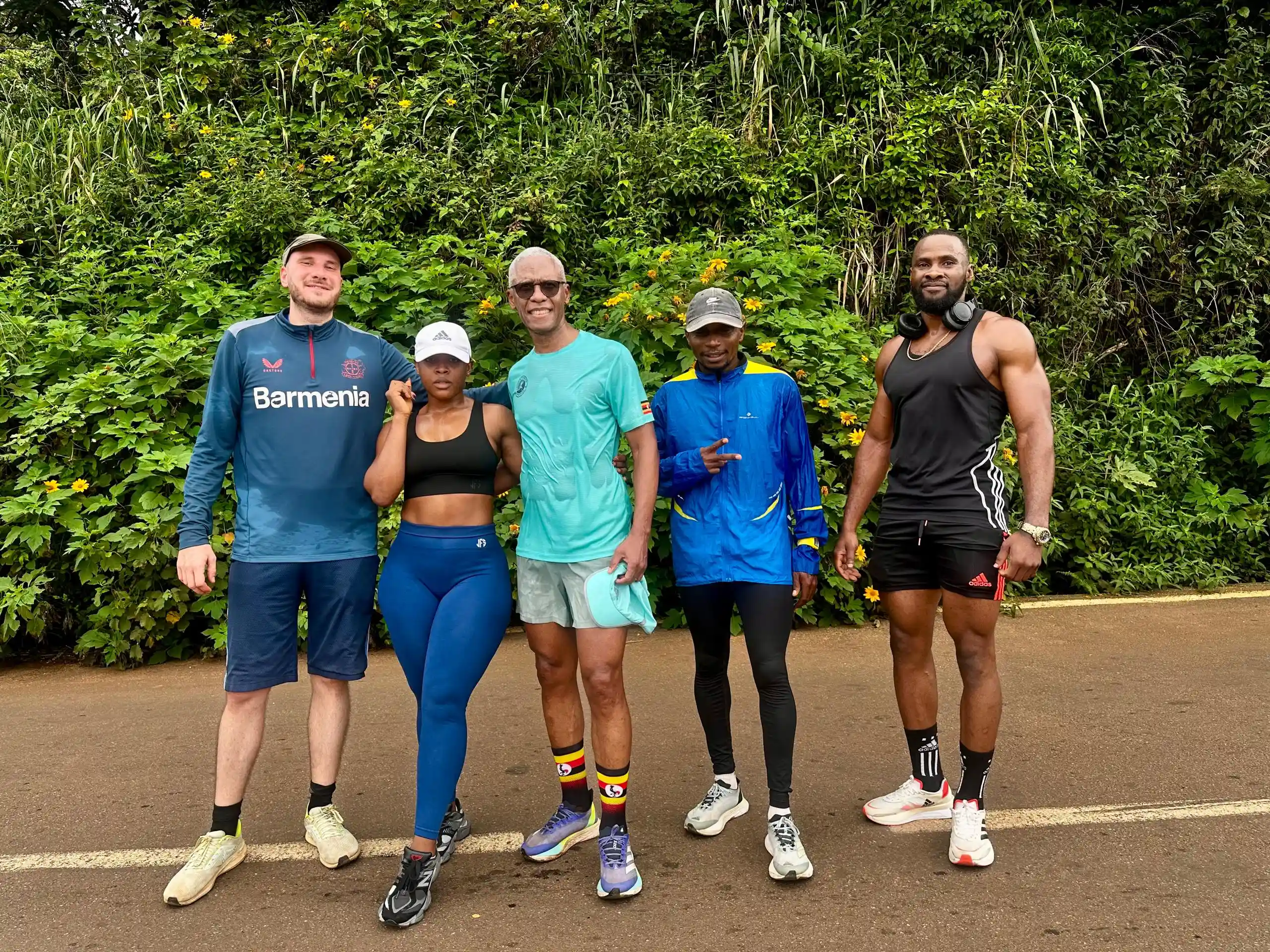 Morgensport in Yaoundé: Laufen, Tanzen, Schwitzen am Mont Fébé
